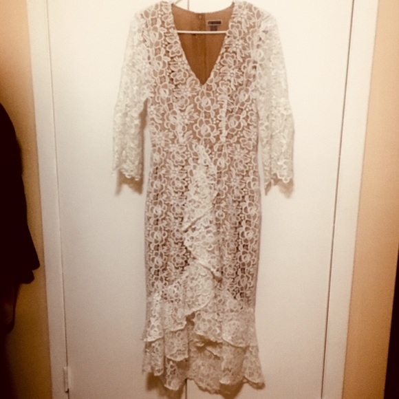 Gorgeous White Lace Dress | size XS - Picture 2 of 8